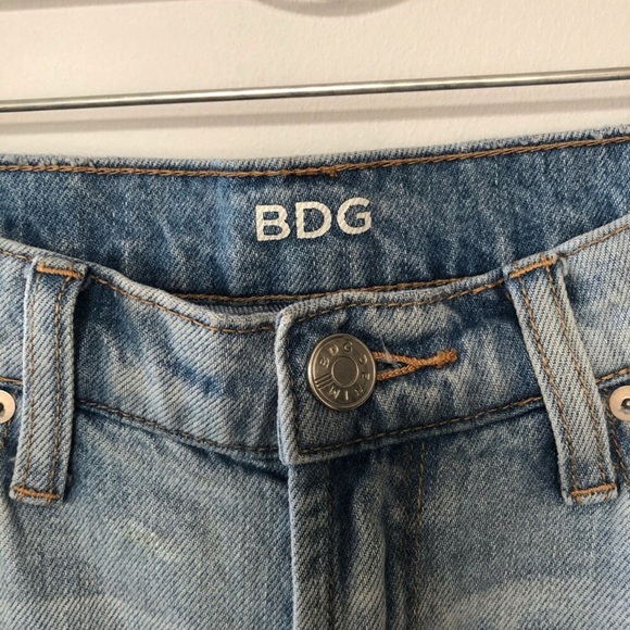 Urban Outfitters BDG Denmark high waist light wash jeans straight leg - Picture 3 of 6